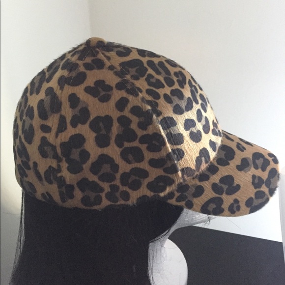 H&M Leopard cap - Picture 6 of 7